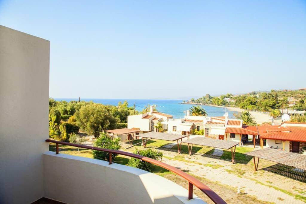Oliviera Villa Lagomandra Luaran gambar