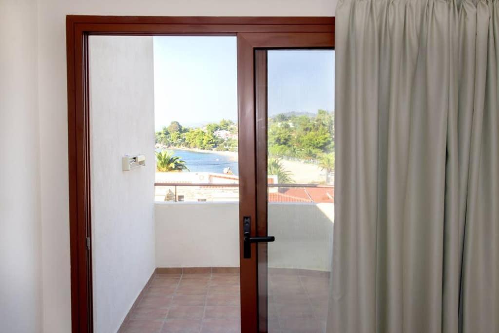 Oliviera Villa Lagomandra Luaran gambar